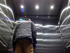 Elevator Jerking Off during Coronavirus Cums Big