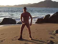Str8 cum in the sand